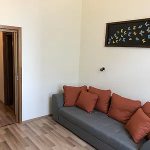 Frank & Fang Apartamento